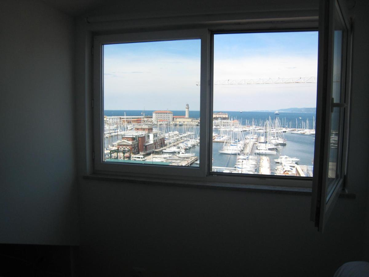 Ferienwohnung Mansarda Centrale Vista Mare Triest Exterior foto